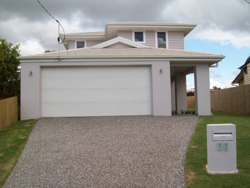 32 Sydney Street, Brassall QLD 4305