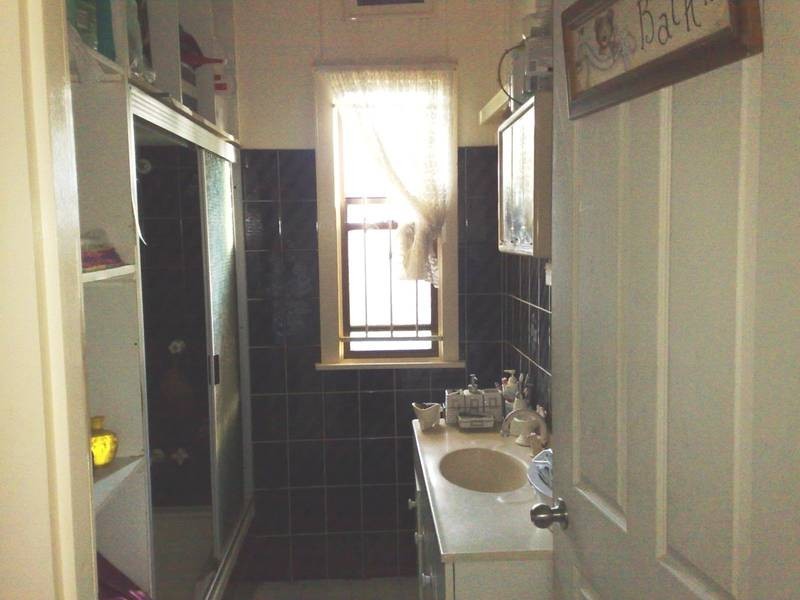 52 Frederick Street, Eastern Heights QLD 4305