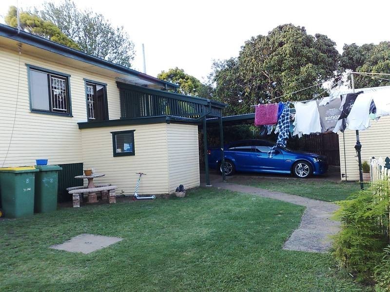 52 Frederick Street, Eastern Heights QLD 4305