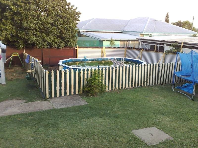52 Frederick Street, Eastern Heights QLD 4305