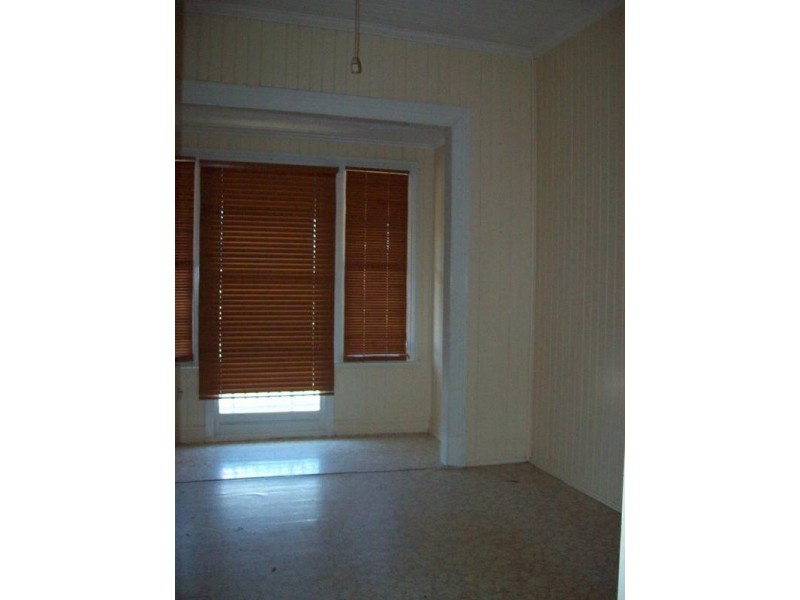 36 Waghorn Street, Ipswich QLD 4305