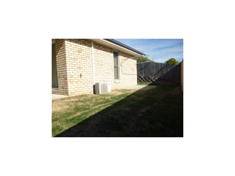 8 Oprah Court, Brassall QLD 4305