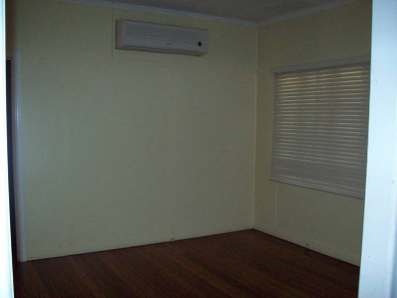 58 Dudleigh Street, North Booval QLD 4304