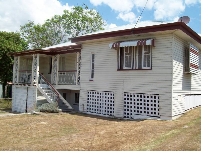 5 Gledson Street, North Booval QLD 4304