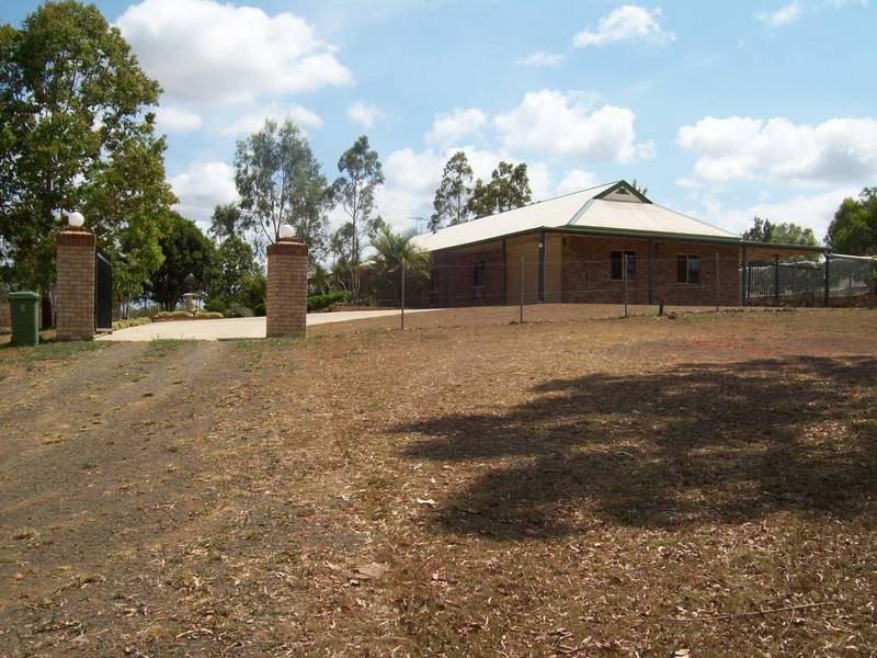 69 Lloyds Road, Wanora QLD 4306