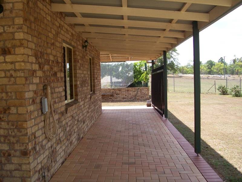 69 Lloyds Road, Wanora QLD 4306