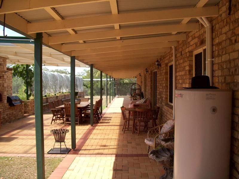 69 Lloyds Road, Wanora QLD 4306