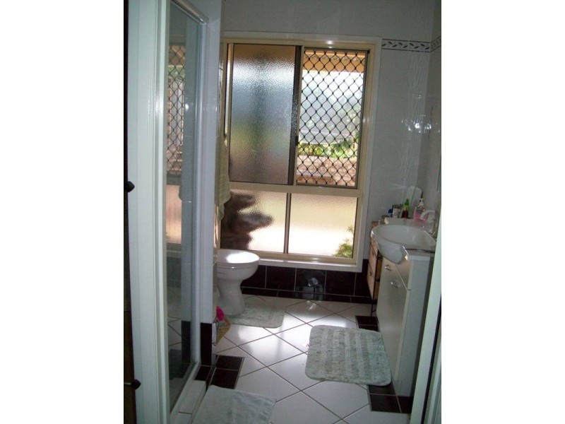 69 Lloyds Road, Wanora QLD 4306