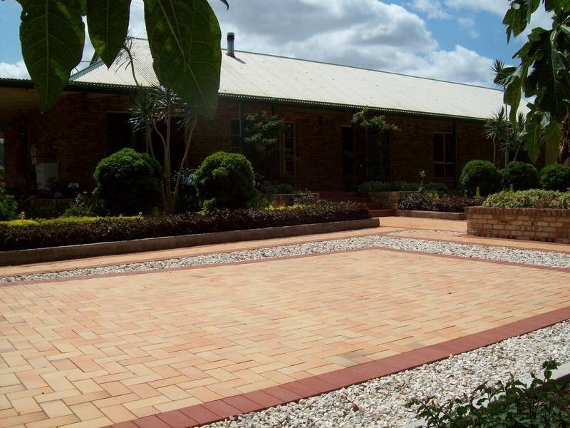 69 Lloyds Road, Wanora QLD 4306