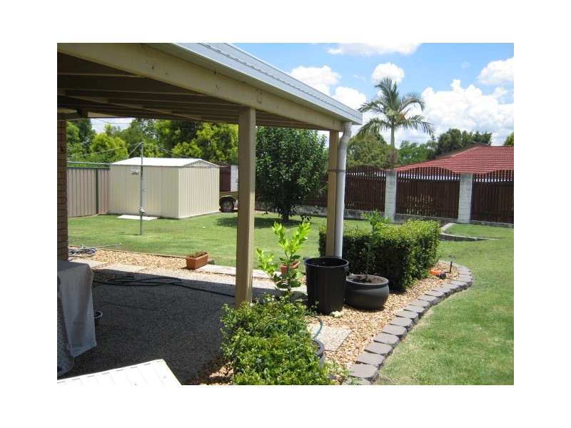 Flinders View QLD 4305