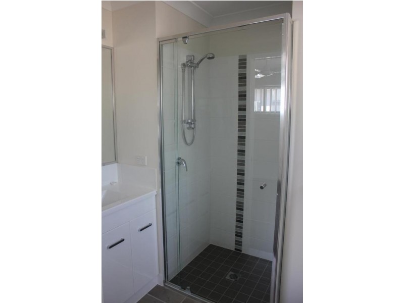 6/54a Briggs Road, Raceview QLD 4305