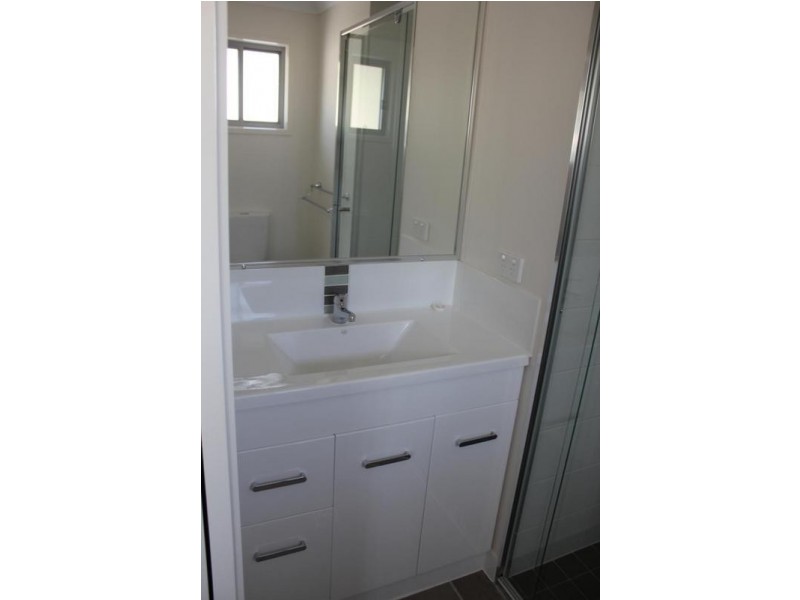 6/54a Briggs Road, Raceview QLD 4305