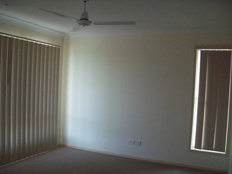 24 Heathwood Place, Collingwood Park QLD 4301