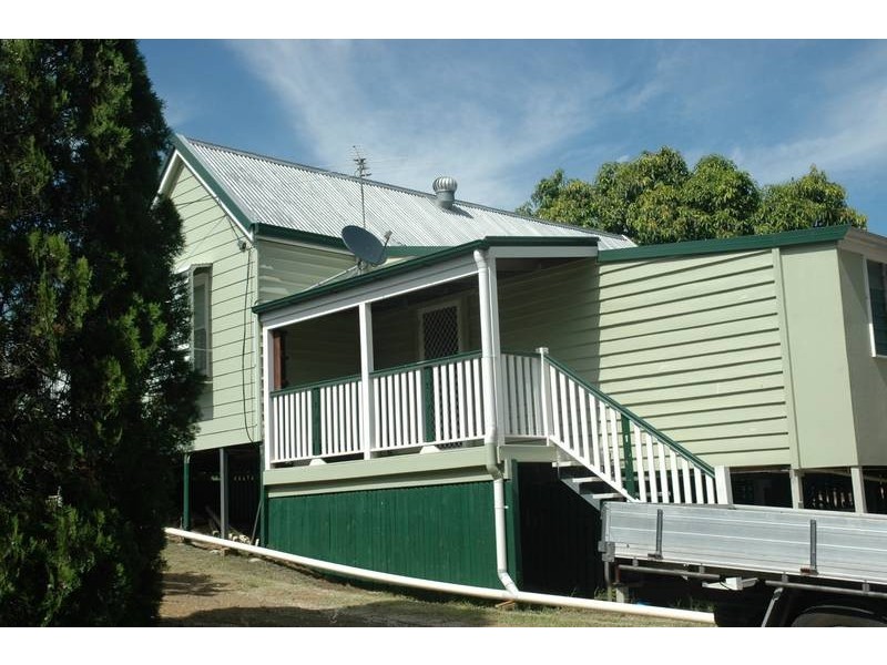 18 Hume Street, Woodend QLD 4305