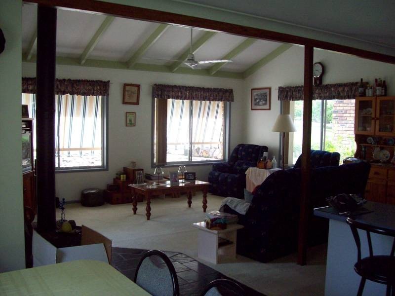 80 Oxley Drive, Karalee QLD 4306