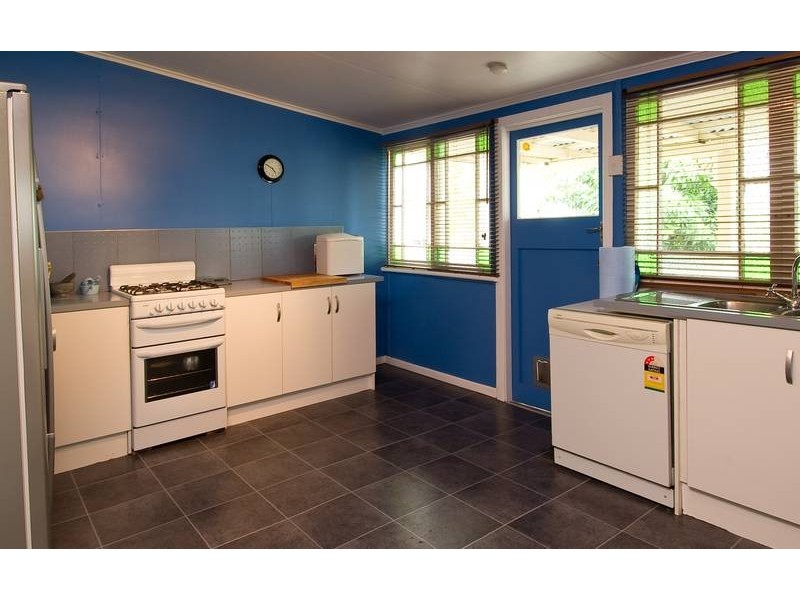 34 Flint Street, North Ipswich QLD 4305