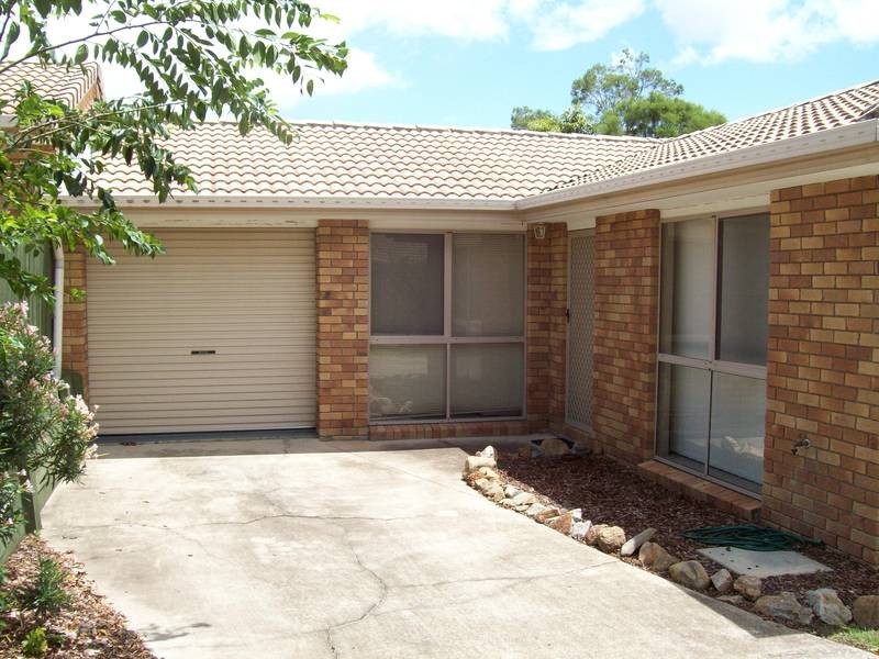 Lot 4, B/6-8 MCGREAVY, One Mile QLD 4305