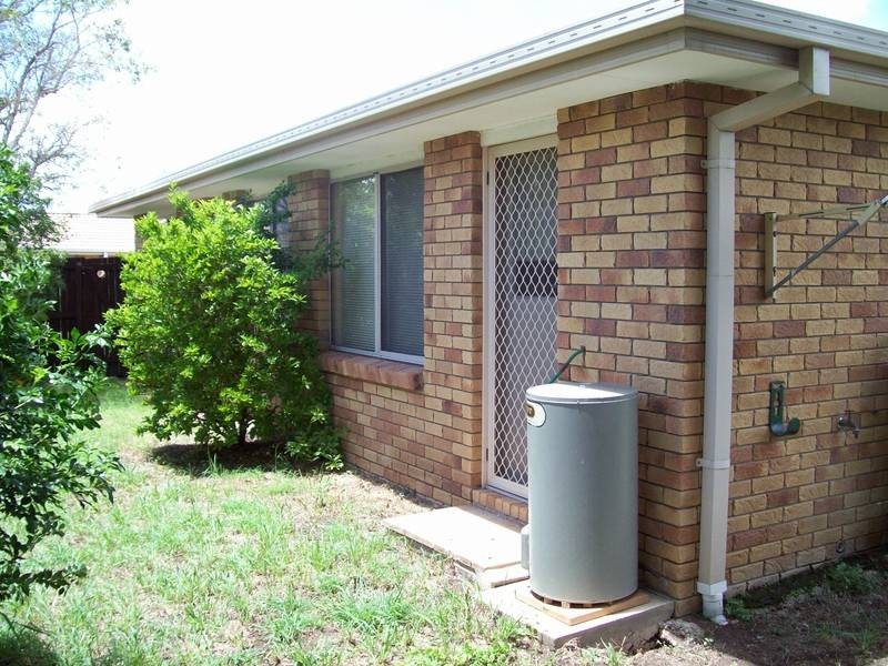 Lot 4, B/6-8 MCGREAVY, One Mile QLD 4305