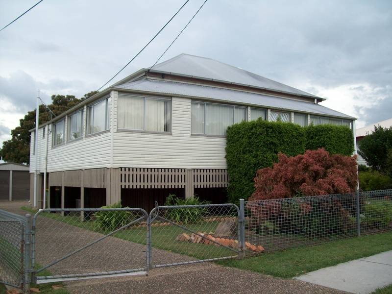 Raceview QLD 4305