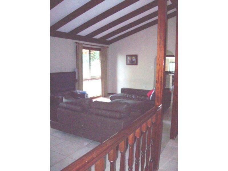 24 Hibiscus Street, Raceview QLD 4305