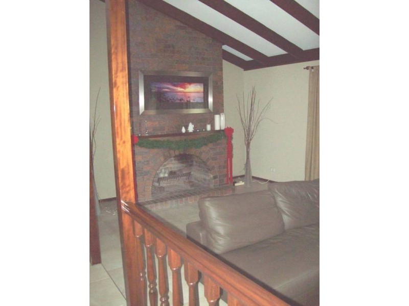 24 Hibiscus Street, Raceview QLD 4305