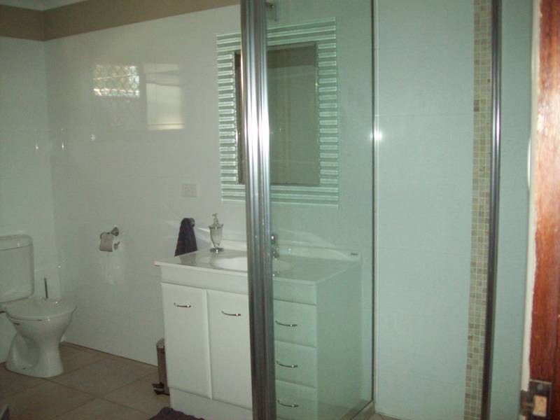 24 Hibiscus Street, Raceview QLD 4305