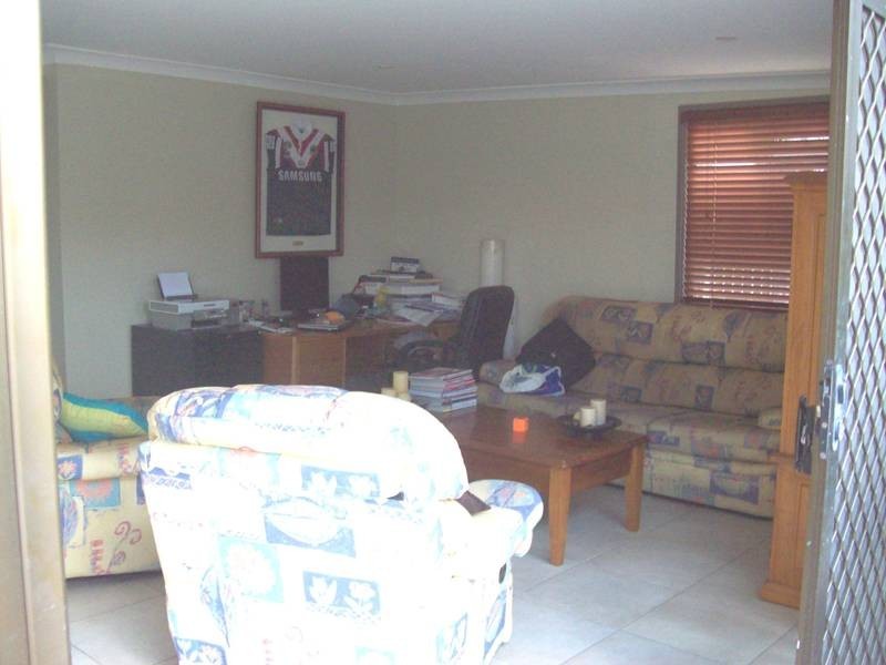 24 Hibiscus Street, Raceview QLD 4305