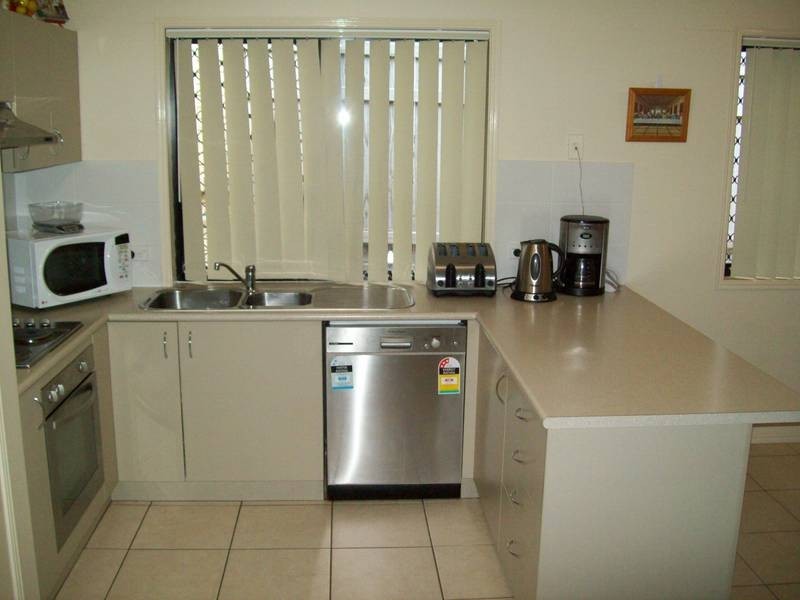 178 Lakeside Avenue, Springfield Lakes QLD 4300