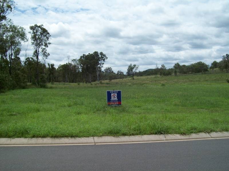 174 Bayley Road, Pine Mountain QLD 4306