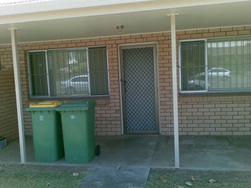 2/5 South Street, Ipswich QLD 4305