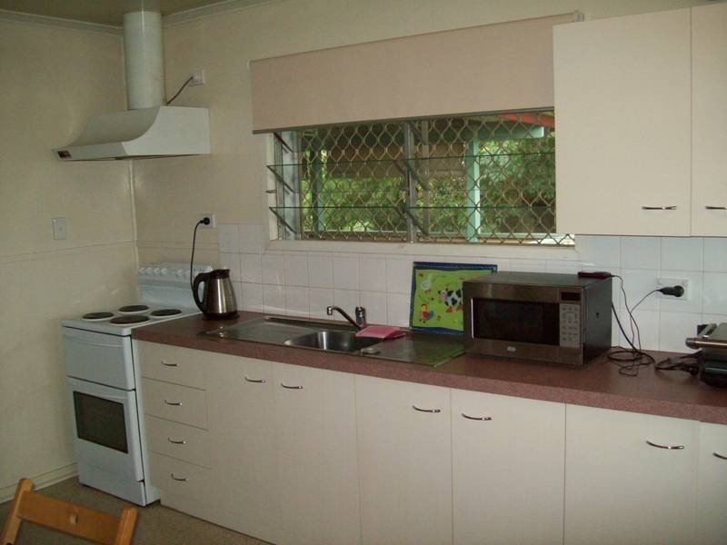 22 Lawson Street, Leichhardt QLD 4305