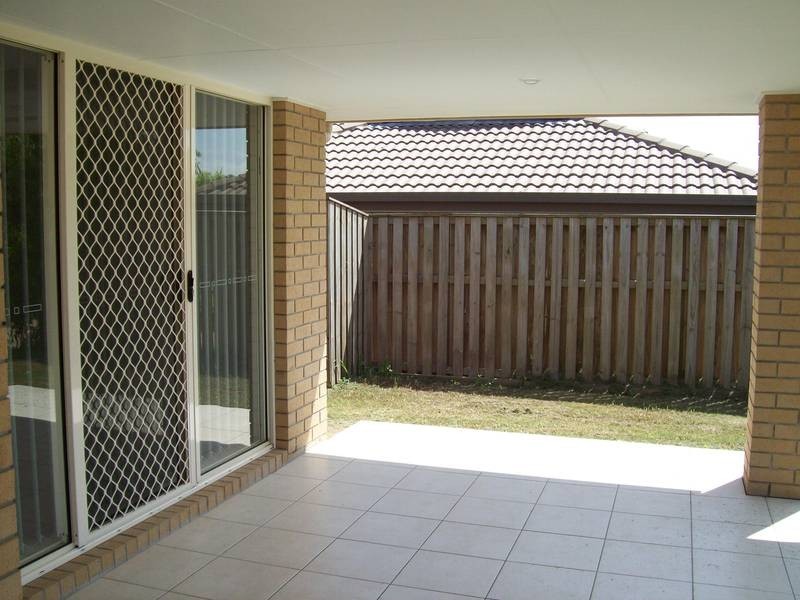 24 Scottsdale Street, Raceview QLD 4305
