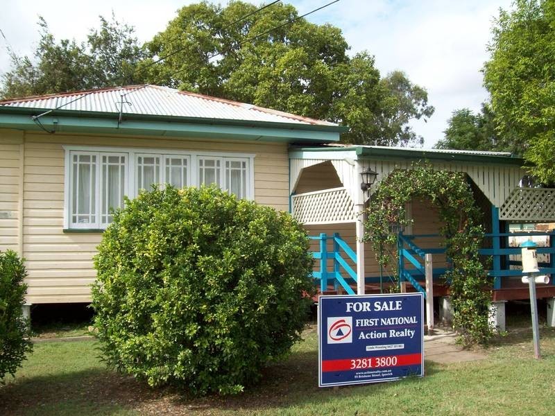 Silkstone QLD 4304