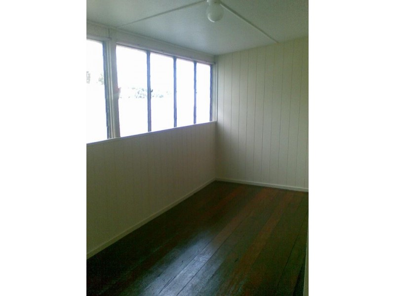 4 Lowry Lane, North Ipswich QLD 4305