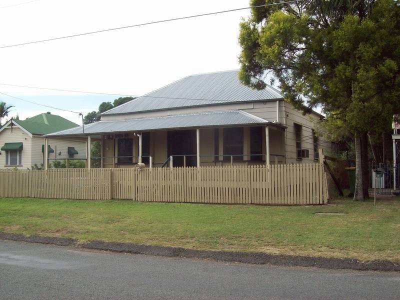 58 Barclay Street, Bundamba QLD 4304