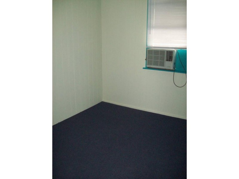 58 Barclay Street, Bundamba QLD 4304
