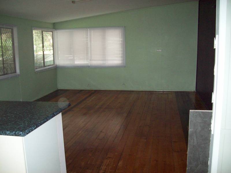 58 Barclay Street, Bundamba QLD 4304