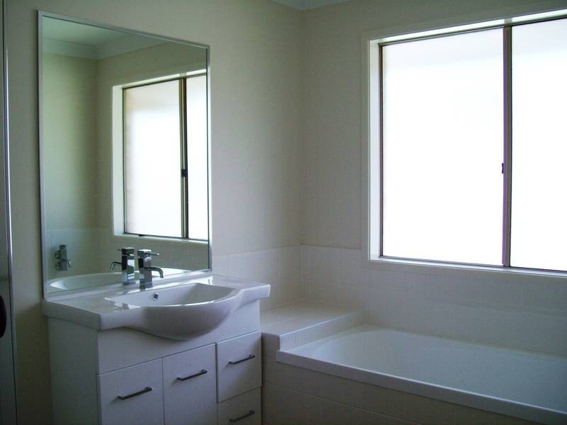 8a Merrell Street, East Ipswich QLD 4305