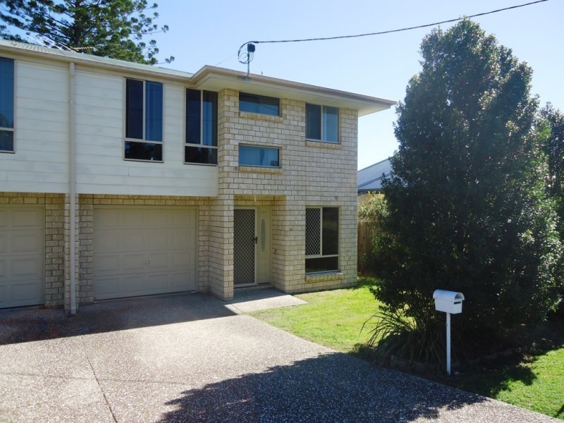 2/8 Merrell Street, East Ipswich QLD 4305