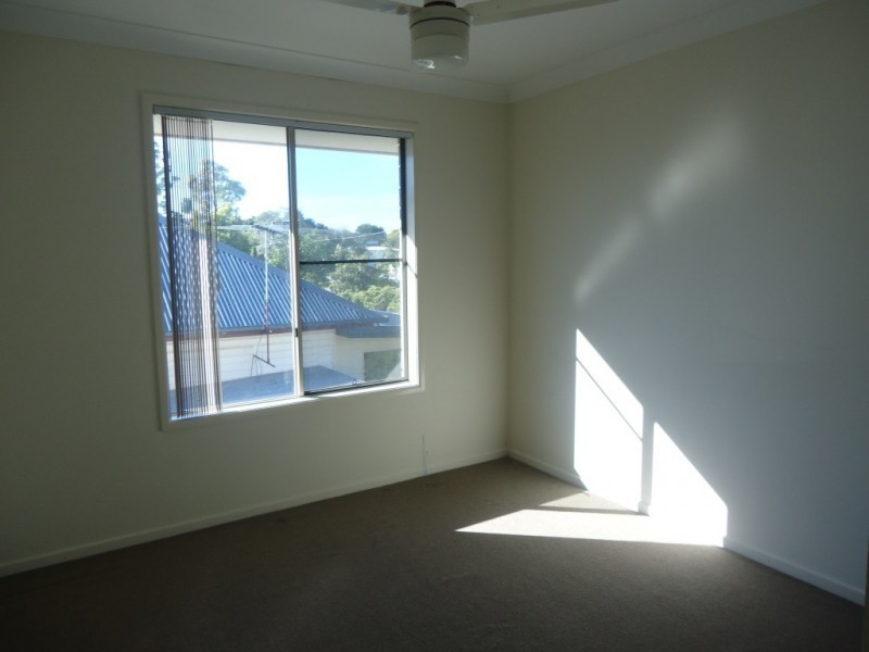 2/8 Merrell Street, East Ipswich QLD 4305