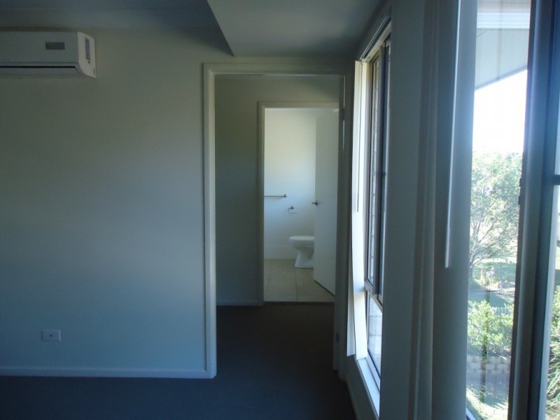 2/8 Merrell Street, East Ipswich QLD 4305