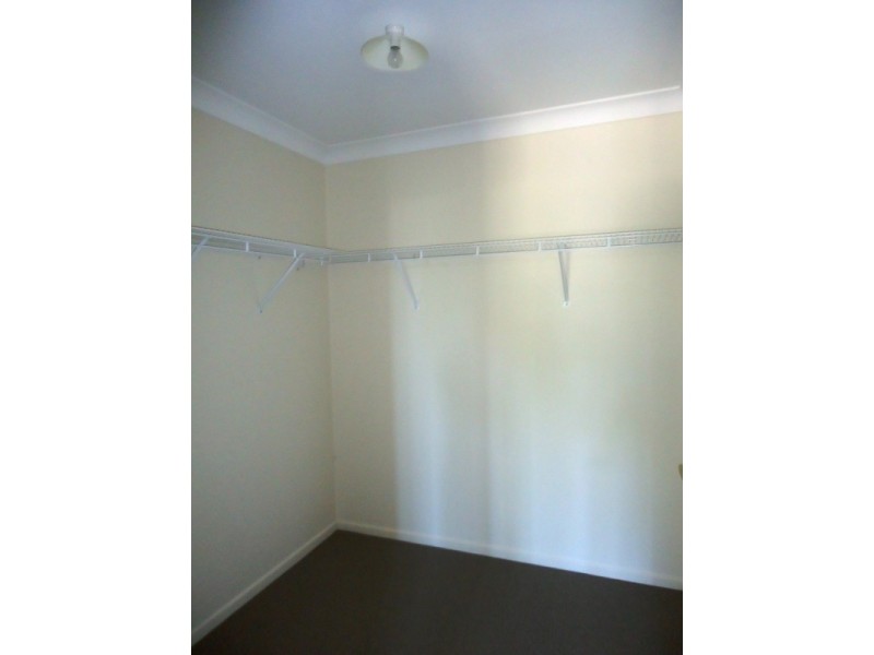 2/8 Merrell Street, East Ipswich QLD 4305