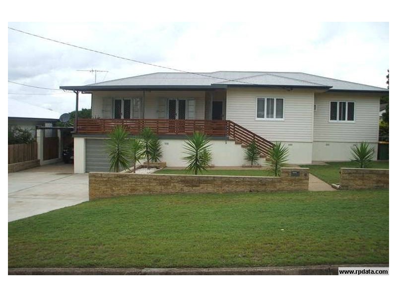 1 Vivian Street, Eastern Heights QLD 4305