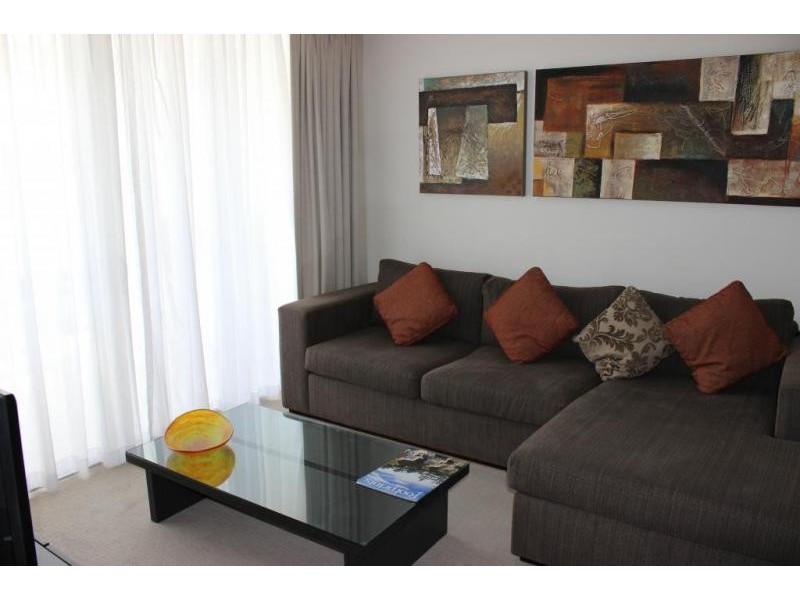 106/11 ELLENBOROUGH, Ipswich QLD 4305