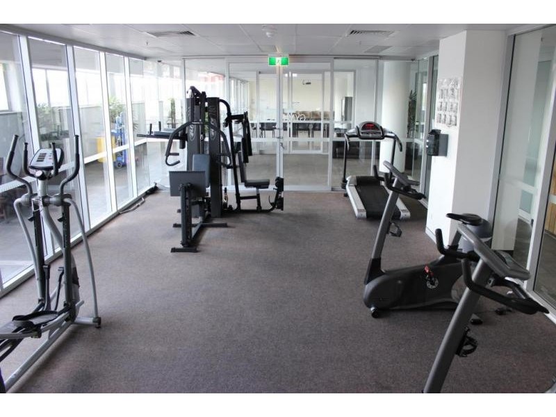 106/11 ELLENBOROUGH, Ipswich QLD 4305