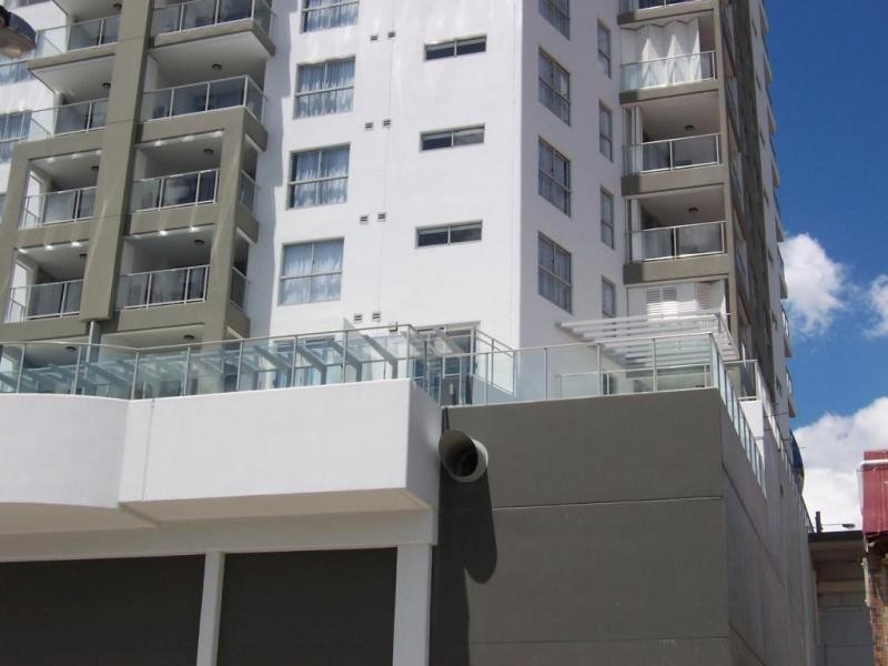 106/11 ELLENBOROUGH, Ipswich QLD 4305