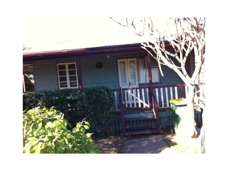 4 Walloon Road, Rosewood QLD 4340