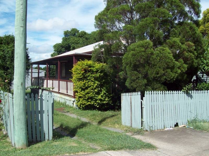 4 Walloon Road, Rosewood QLD 4340