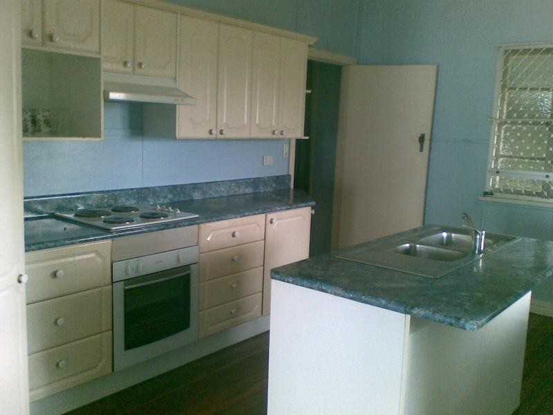 4 Walloon Road, Rosewood QLD 4340