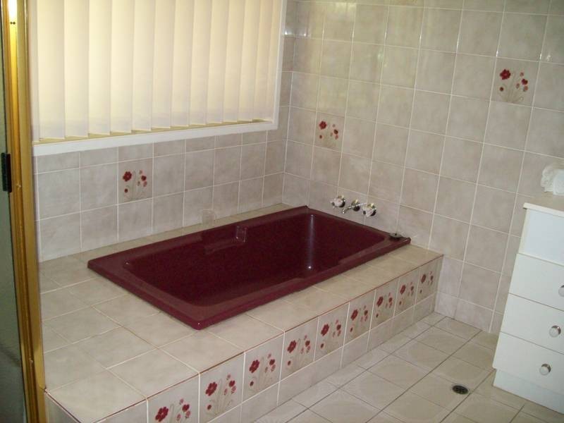 2 Gayundah Street, Karalee QLD 4306